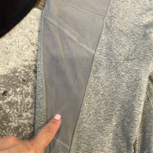 Ivivva leggings size 12 - Picture 4 of 4